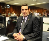 Alexandre Guimarães é condenado por usar dinheiro público para promoção pessoal